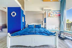 Happiness Ocean View B&B