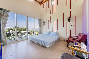 Happiness Ocean View B&B