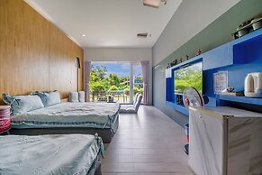 Happiness Ocean View B&B