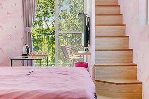 Happiness Ocean View B&B