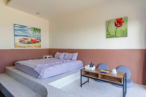 Happiness Ocean View B&B