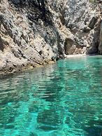 Flisvos Beachfront Apartments