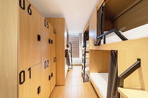 CaptainNo 5YouthHotel XianxiaRoad Branch