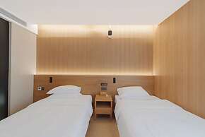 CaptainNo 5YouthHotel XianxiaRoad Branch