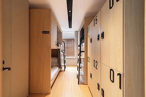 CaptainNo 5YouthHotel XianxiaRoad Branch