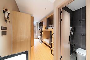 CaptainNo 5YouthHotel XianxiaRoad Branch