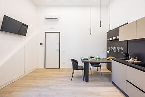 Bisicool Boutique Apartment by Napoliapartments