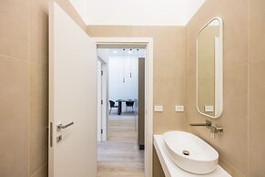 Bisicool Boutique Apartment by Napoliapartments