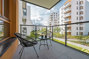 Ludwiki Apartment by Renters Prestige