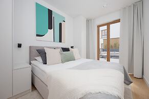 Ludwiki Apartment by Renters Prestige