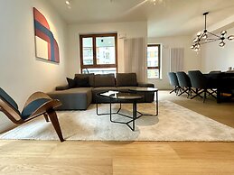 Ludwiki Apartment by Renters Prestige