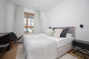 Ludwiki Apartment by Renters Prestige