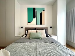 Ludwiki Apartment by Renters Prestige