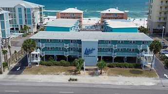 Top Floor Beachside Condo in Gulf Shores Sleeps 6