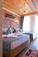 Eagle's Nest Boutique Hotel