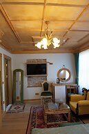 Eagle's Nest Boutique Hotel