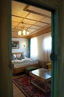 Eagle's Nest Boutique Hotel