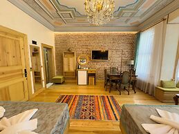 Eagle's Nest Boutique Hotel