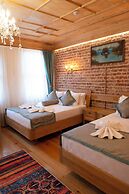 Eagle's Nest Boutique Hotel