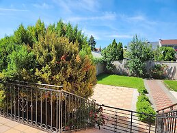 Radio Hotel Bratislava