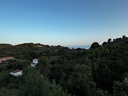 Eagle Nest Skiathos