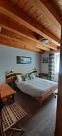 Room-charming Rustic Lodge in Trieste wi
