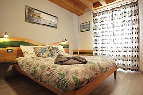 Room-charming Rustic Lodge in Trieste wi