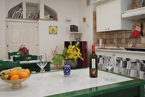 Room-charming Rustic Lodge in Trieste wi