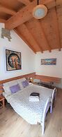 Room-romantic Eco-lodge in the Heart of