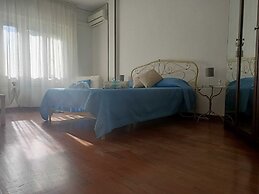 Tra Pirandello e Leopardi B&B