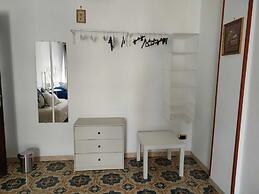 Tra Pirandello e Leopardi B&B