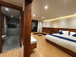 Hotel Ladakh Heights