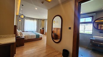 Hotel Ladakh Heights