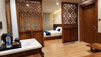 Hotel Ladakh Heights