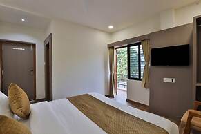 Hotel TGR Rooms