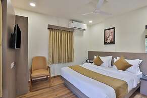 Hotel TGR Rooms