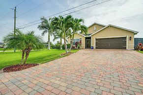 Pool & Hot Tub at Home in Cape Coral