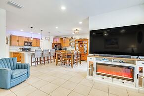 Pool & Hot Tub at Home in Cape Coral