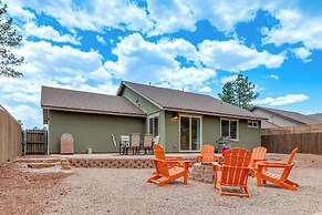 3 Mi to Downtown Flagstaff: Home w/ Private Patio