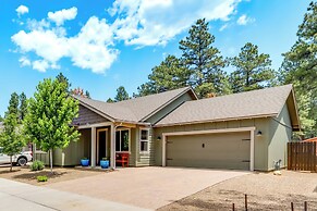 3 Mi to Downtown Flagstaff: Home w/ Private Patio
