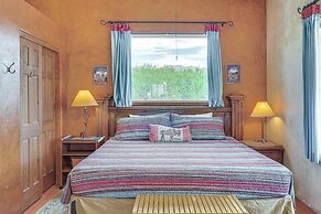 Chic Tucson Casita w/ Deck & Panoramic Views!