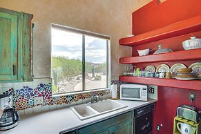 Chic Tucson Casita w/ Deck & Panoramic Views!