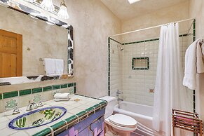 Chic Tucson Casita w/ Deck & Panoramic Views!