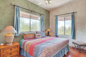 Chic Tucson Casita w/ Deck & Panoramic Views!