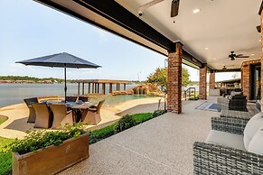 Conroe Lake House: Luxe Pool, Private Dock & Games