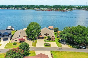 Conroe Lake House: Luxe Pool, Private Dock & Games
