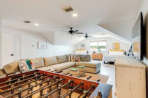 Conroe Lake House: Luxe Pool, Private Dock & Games