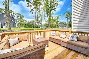 Deck & Yard: Spacious Poconos Home
