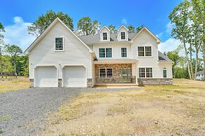 Deck & Yard: Spacious Poconos Home