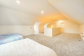 Deck & Yard: Spacious Poconos Home